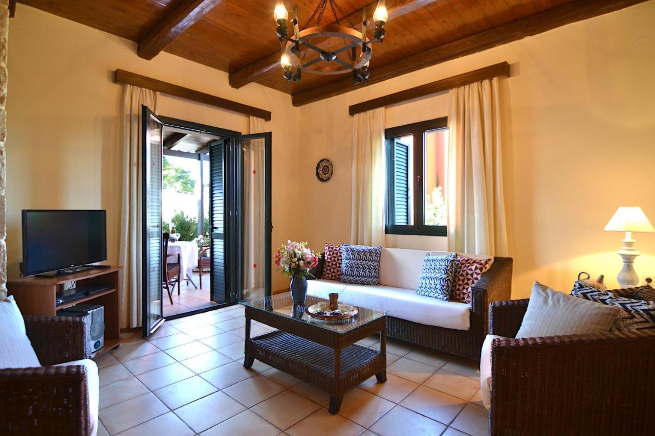 Christina Villas- Minoan Inland Pentamodi Exterior foto